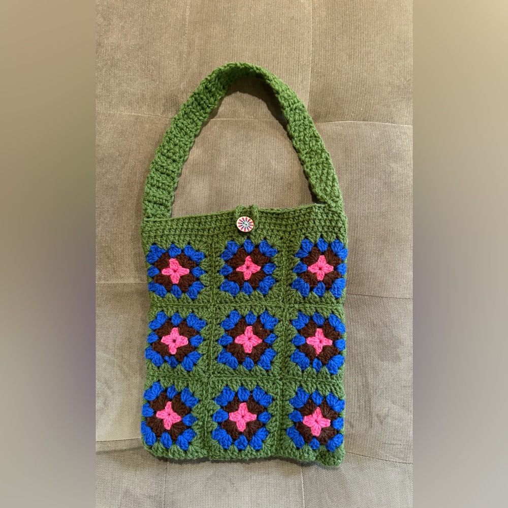 Hand crocheted bag. NEW!